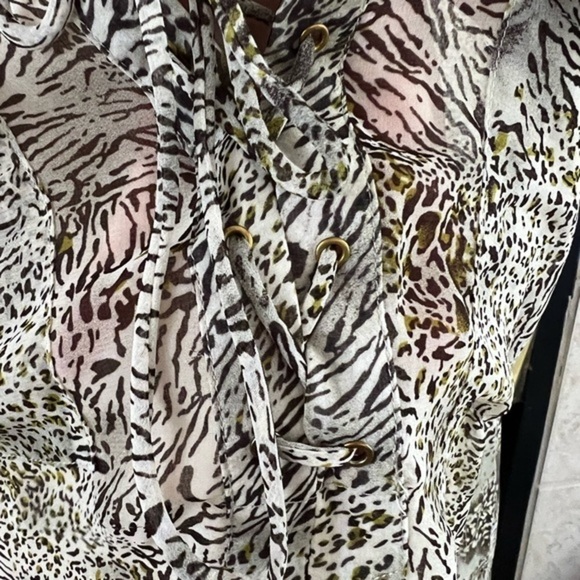 Bcbgmxazria Sheer Long Sleeve Blouse With Mini Zebra Print - Picture 4 of 16